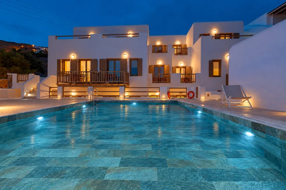 Summer evenings by the pool
