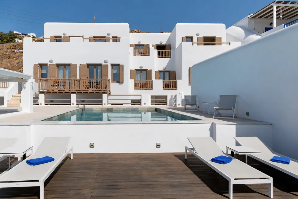Time by the pool.