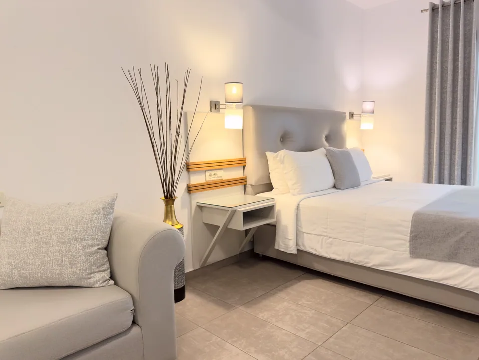 Studio 101 · Room details
