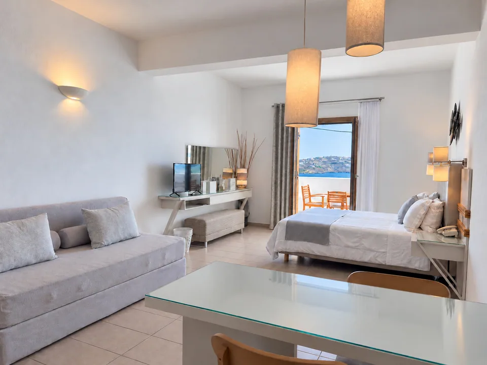 Studio 104 · Living area