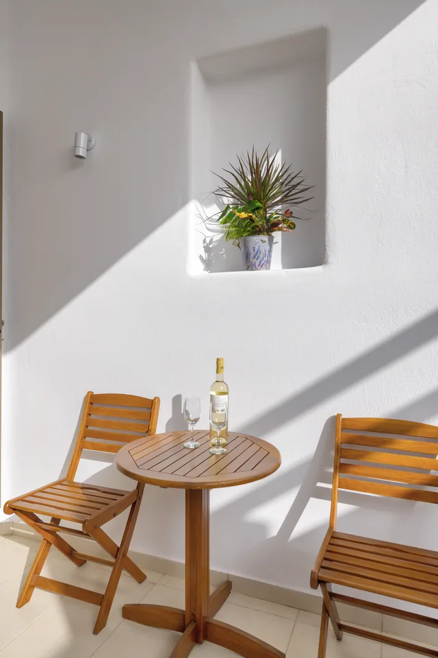 Studio 203 · Outdoor space