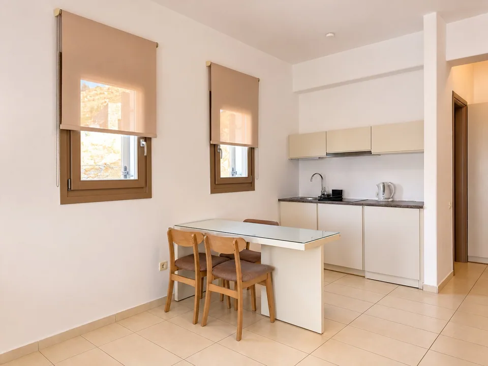Studio 204 · Kitchenette