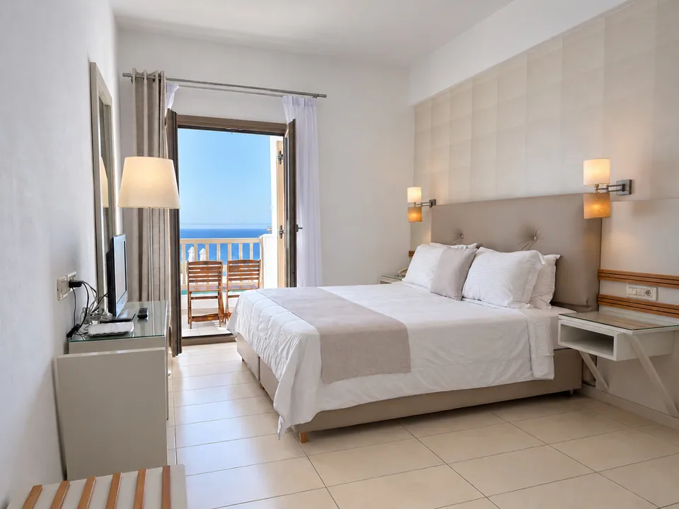 Suite 205 · Sleeping area