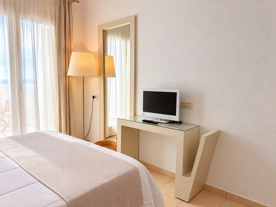 Suite 206 · Room details