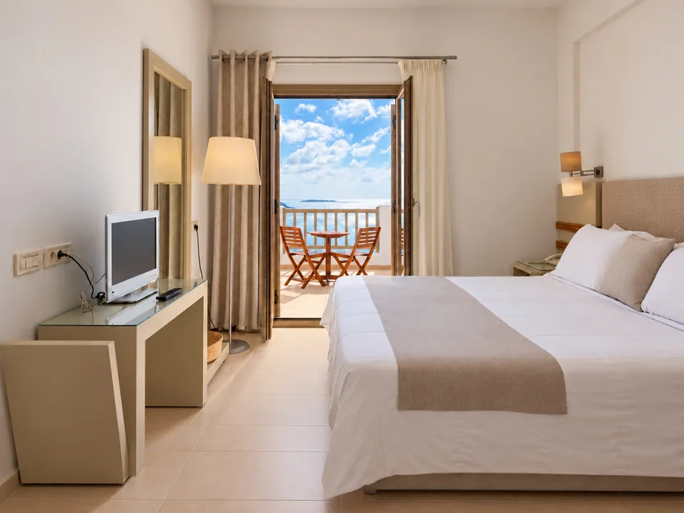 Suite 208 · Sleeping area