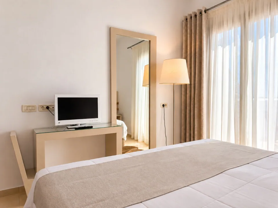 Suite 208 · Sleeping area